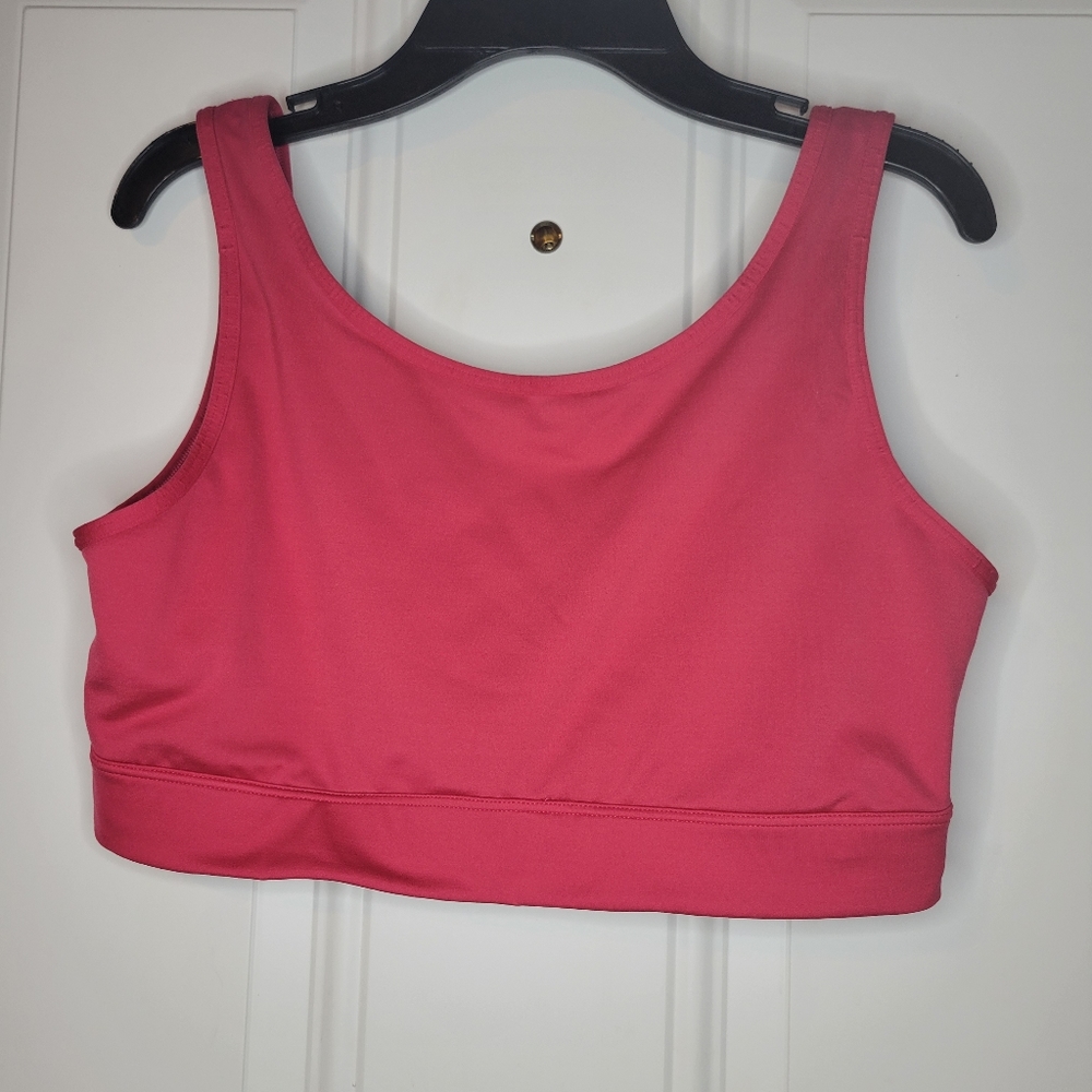 Gap fit sports bra size med
